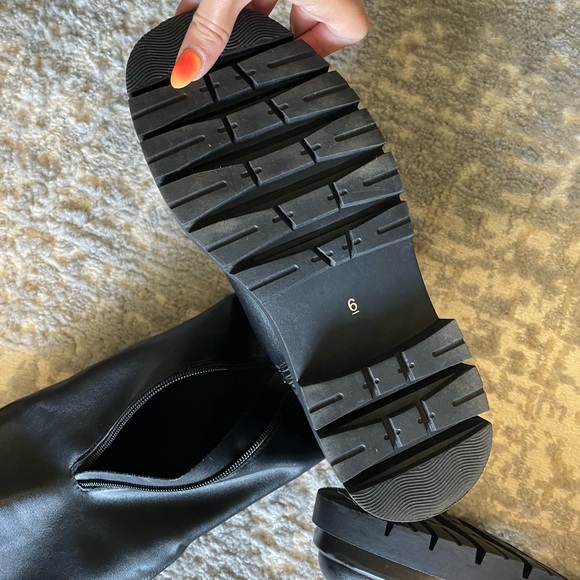 Steve Madden Gibbs Over The Knee Boots - Picture 5 of 5